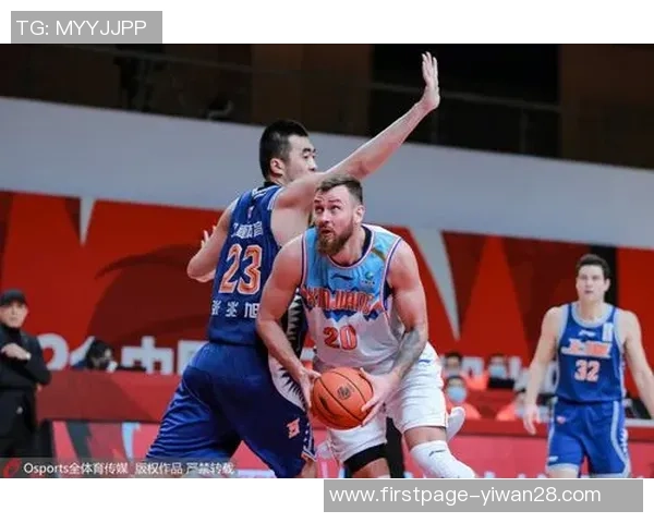 CBA2016赛季新疆队与山东队精彩对决回顾与分析